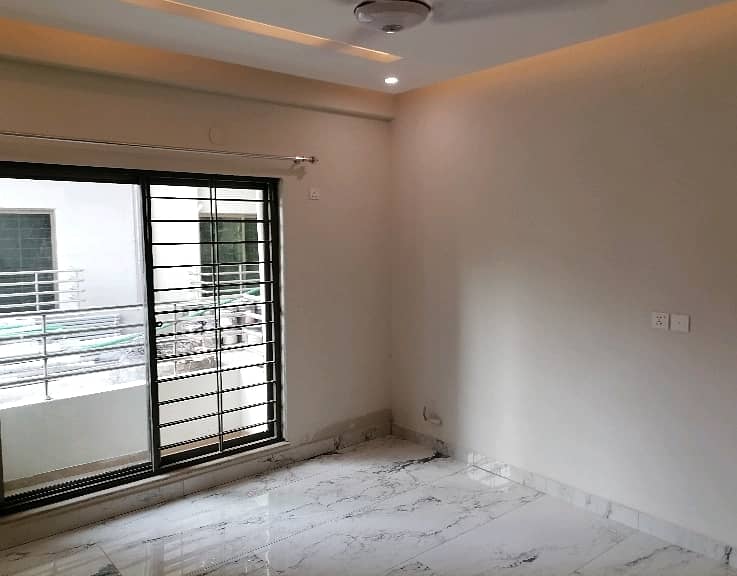 Ideal Flat For Sale In Askari 11 - Sector B 2