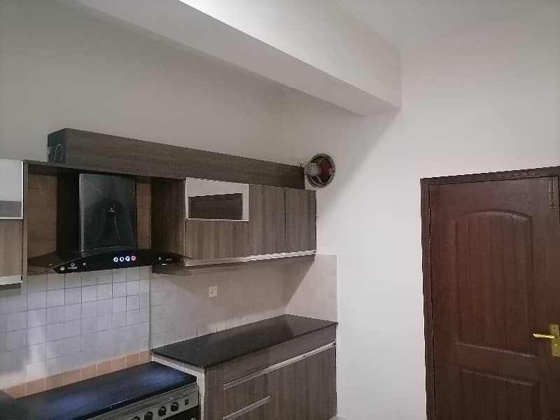 Rent A Flat In Lahore Prime Location 7