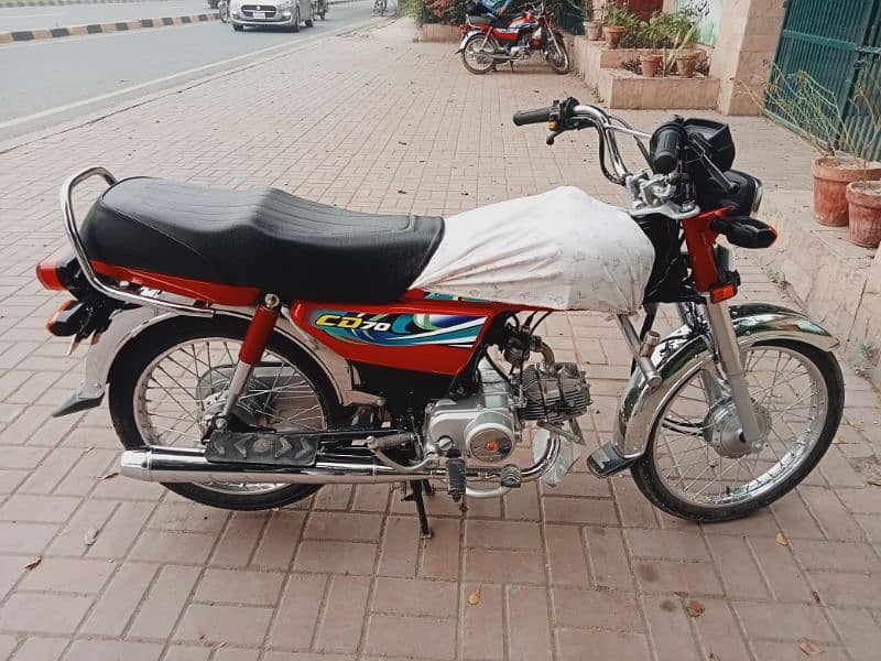 HONDA CD 70 (2024) MODEL 8