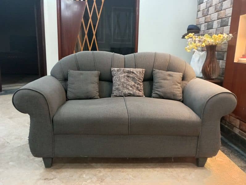 sofa for sale 0