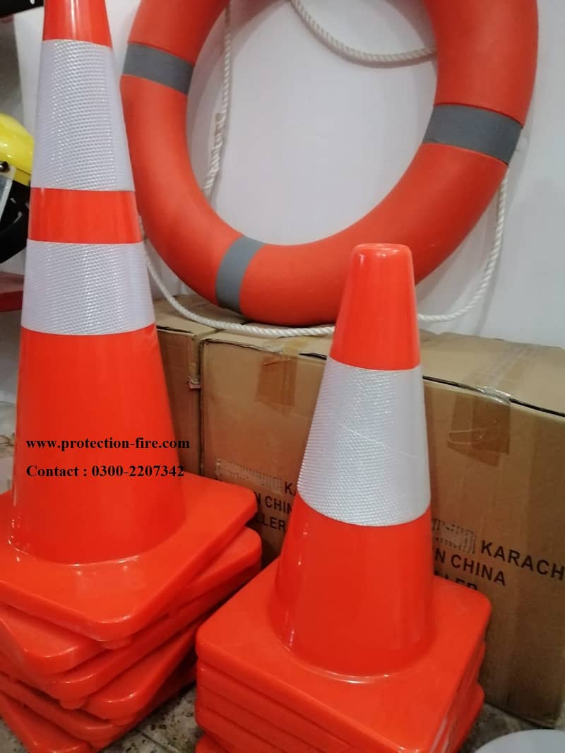 Parking Cones for Indication Garden etc. 0