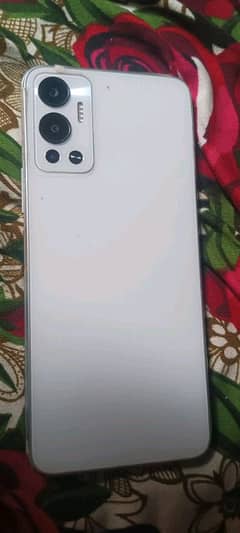 Infinix hot12