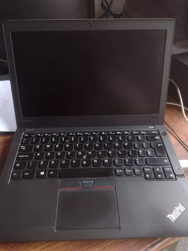 LENOVO X260 FOR SALE 9/10 CONDITION 8