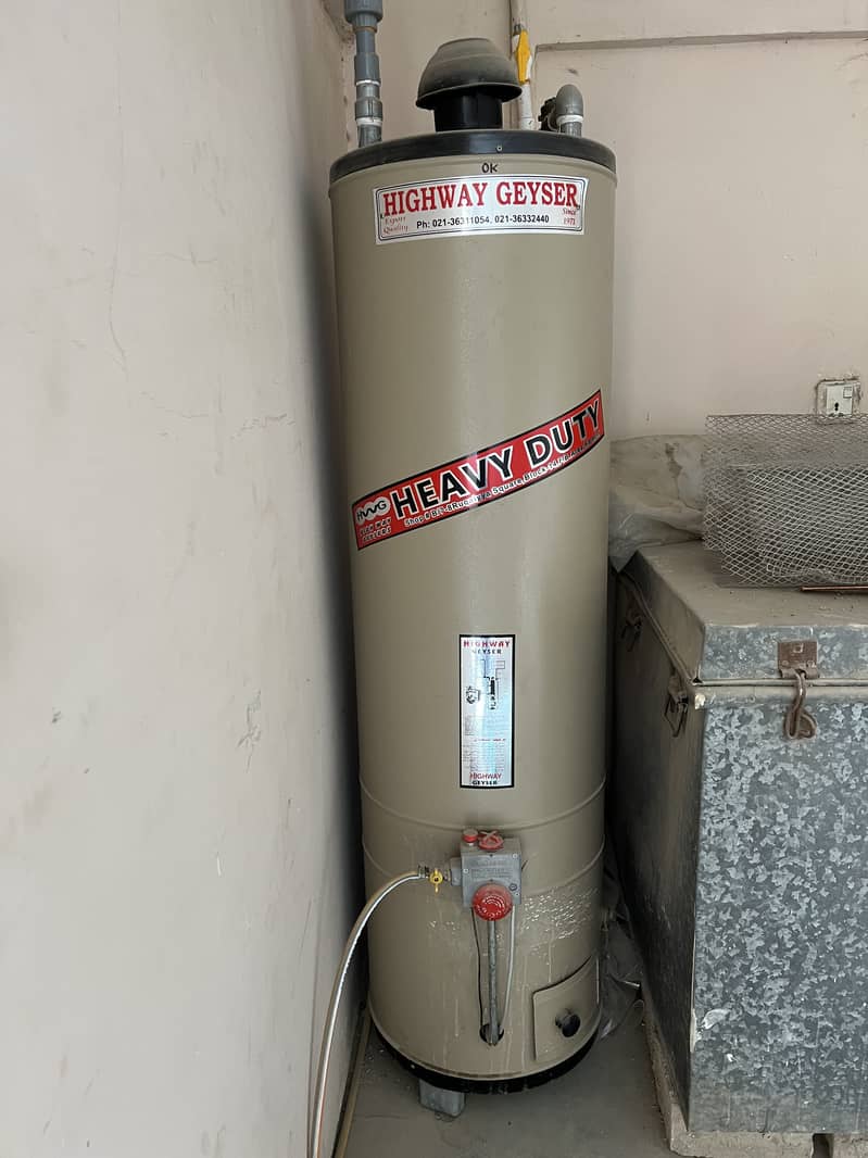 Geyser 30 Gallon for Sale 0