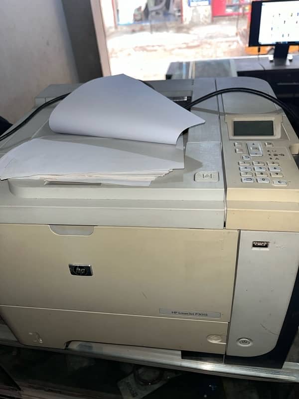 Hp leaser Jet P3015 1