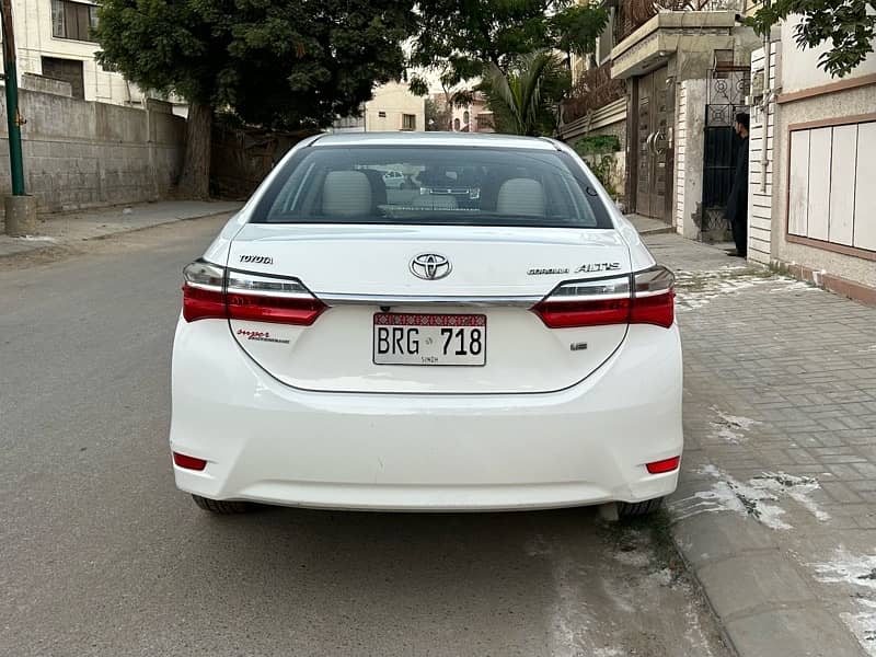 Toyota Corolla Altis 1.6 2020 3