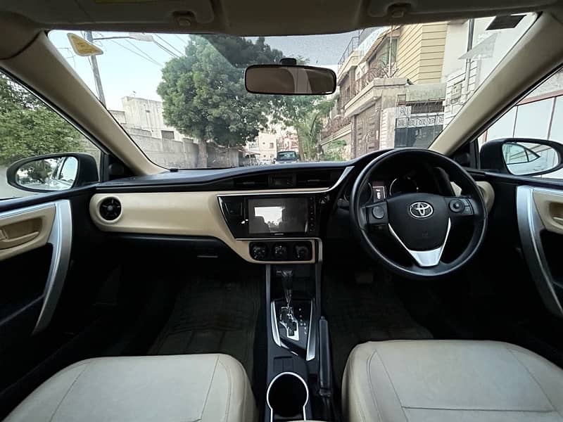 Toyota Corolla Altis 1.6 2020 8