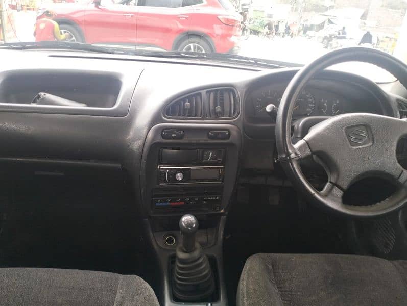 Suzuki Baleno 2002 1