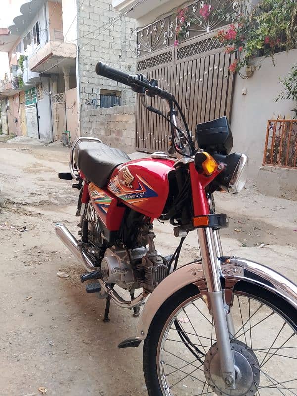 Excellent condition Honda 70 urgent sale 1