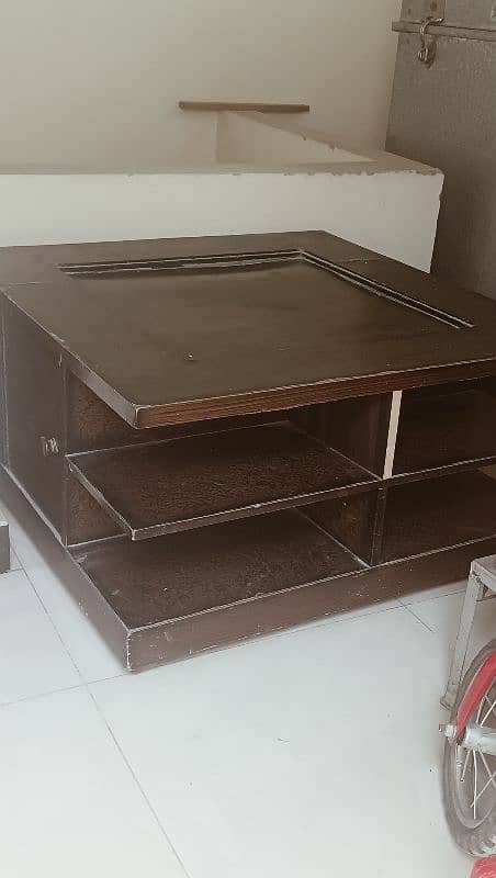 selling center table square shape with 3 fit size 5