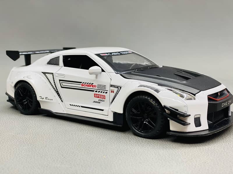 Nissin GTR 35 Advan Racing GT Color Version 10