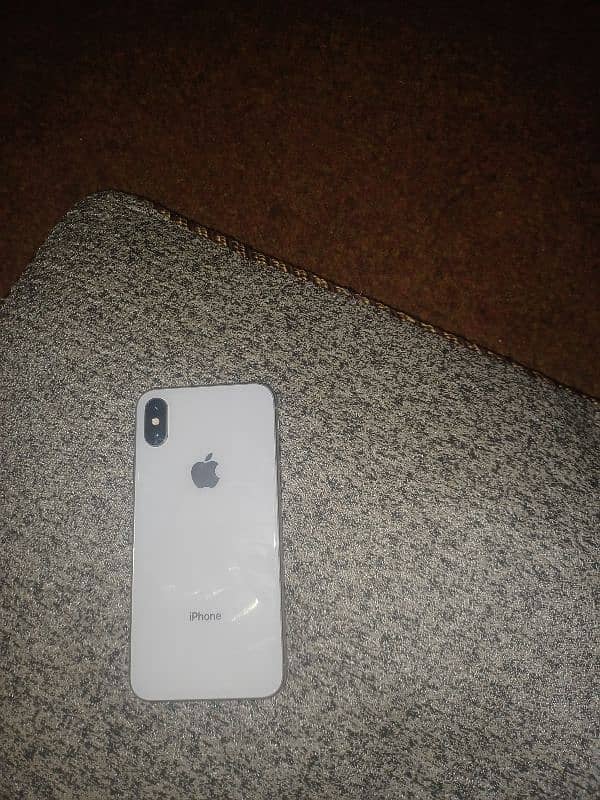 Iphone x white colour. 0