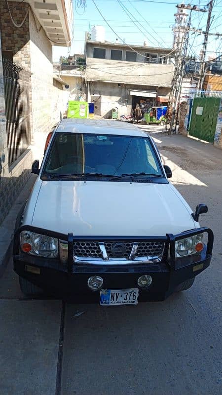 Nissan Navara 2008 3