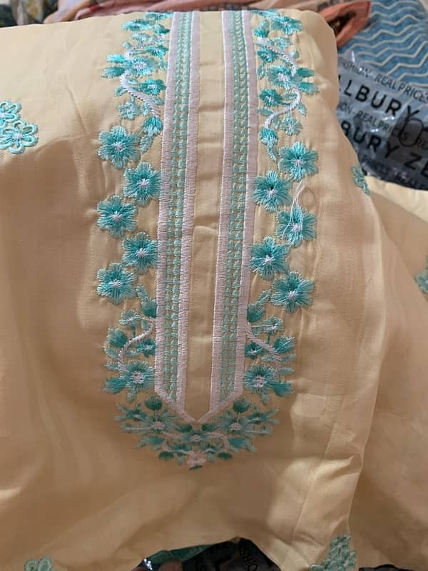 Zellbury unstitched 3 piece Rs. 2500 2