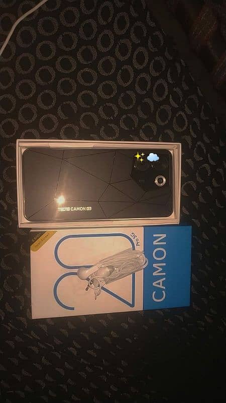 toecno CAMON 20 pro sell 2