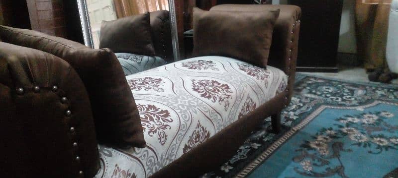 Very beautiful heavy comfortable Molty foam dewan03335138001 1