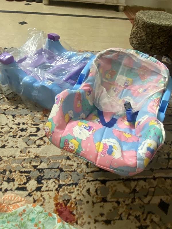 2 in 1 baby carrier and baby rocker 3