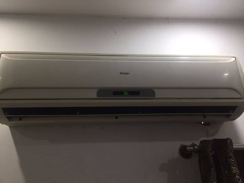 Haire 1.5 ton no inverter AC 0