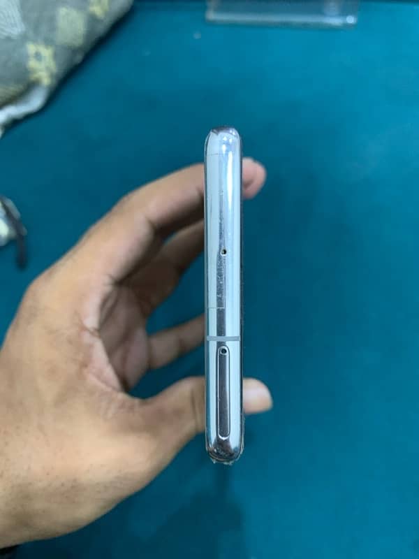 Samsung galaxy s10 plus official PTA approved dual sim 4