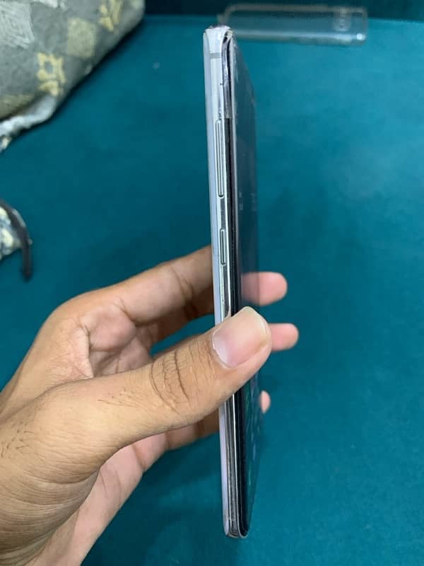 Samsung galaxy s10 plus official PTA approved dual sim 7