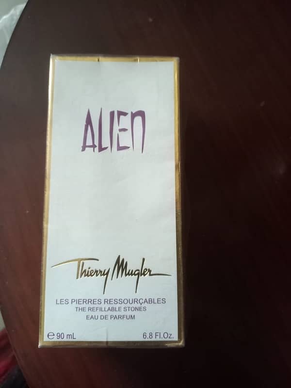 alien ladies perfume 0