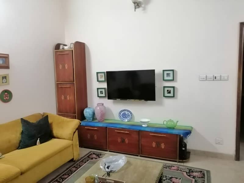 Lower Portion For rent In Rs. 75000 3