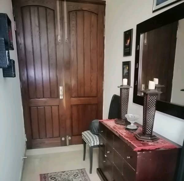 Lower Portion For rent In Rs. 75000 7