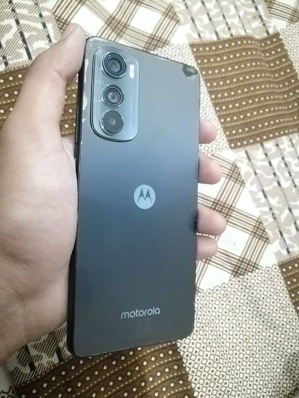 Motorola Edge 30 3