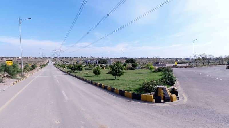 Residential Plot Of 5 Marla For sale In UpCountry Enclosures Housing Society 8