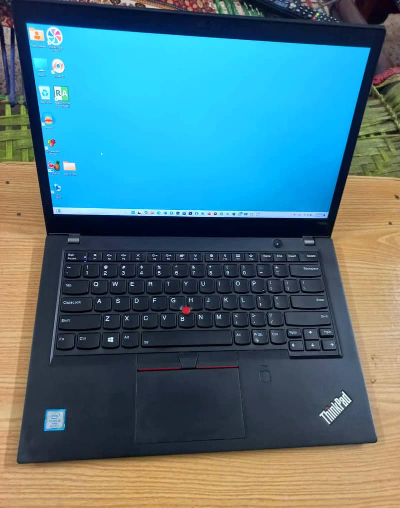 Lenovo T480s - i5 8th Gen 3