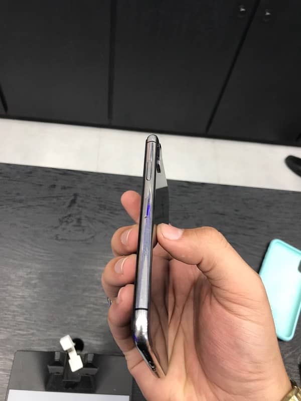 iphone x 64gb pta 4