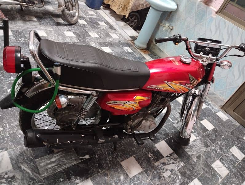 Honda 125 4