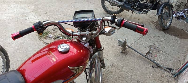 Honda CD 70 urgent for sale 2