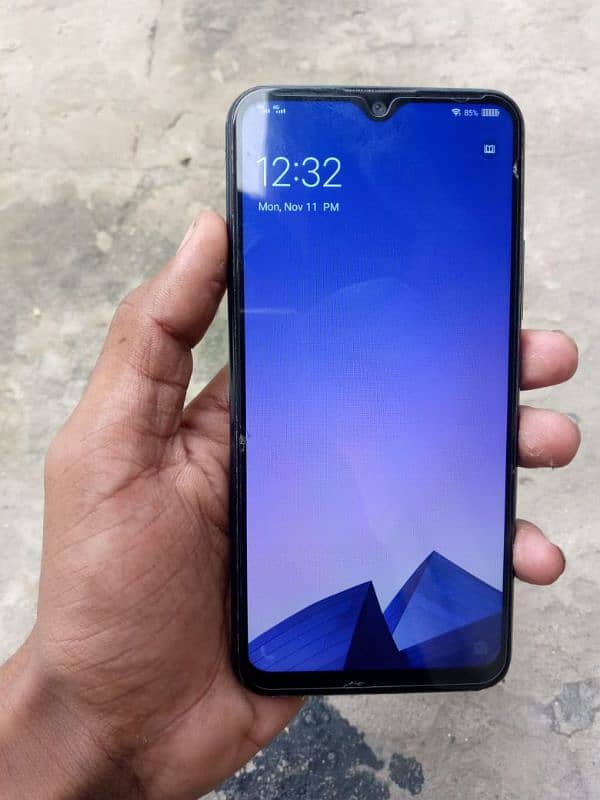 vivo y11 3gb 32gb only panel change but achi quality ka hai 2