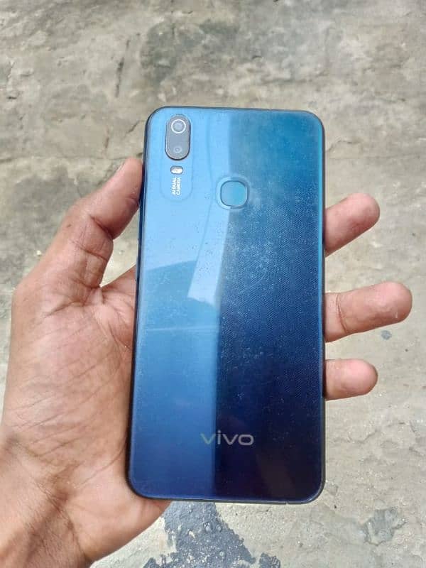 vivo y11 3gb 32gb only panel change but achi quality ka hai 3