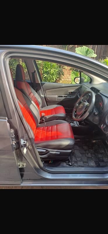 Toyota Vitz 2017 all original 8