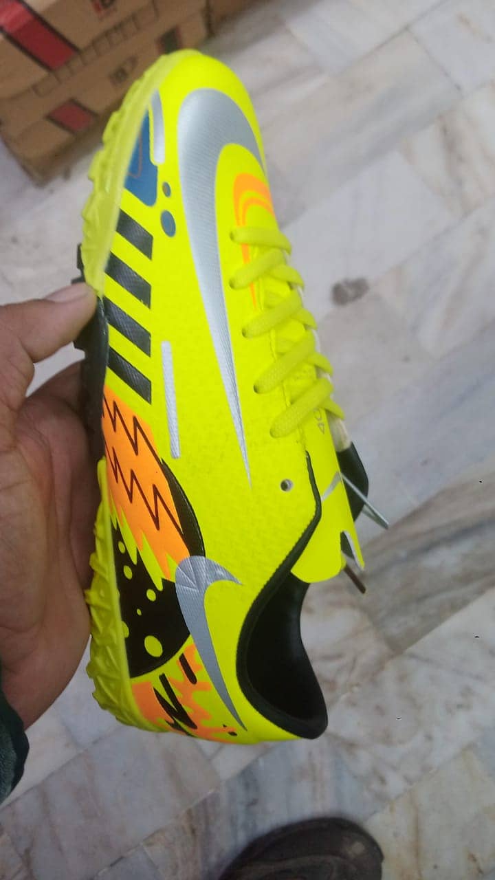 Football Shoes Brand New 0