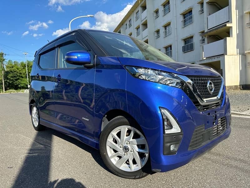 Nissan Dayz Highway Star 2021 4