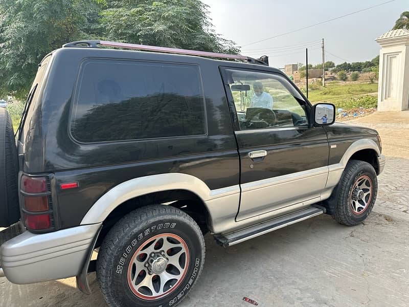 Mitsubishi Pajero 1993 1