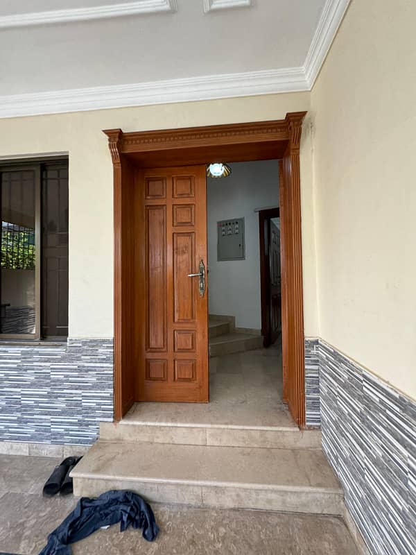 Used House Gas Meter Install 30 X 60 Owner Built House For Sale In G-13 Islamabad 2