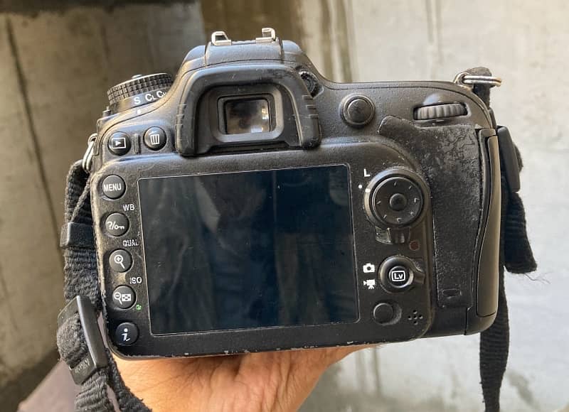 Nikon D7100 DSLR Camera 6