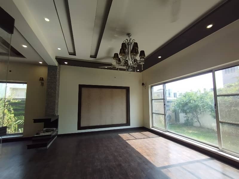 Original Pictures Cheap Price Hot Location Designer House For Sale Next To DHA Phase 4, 5 10