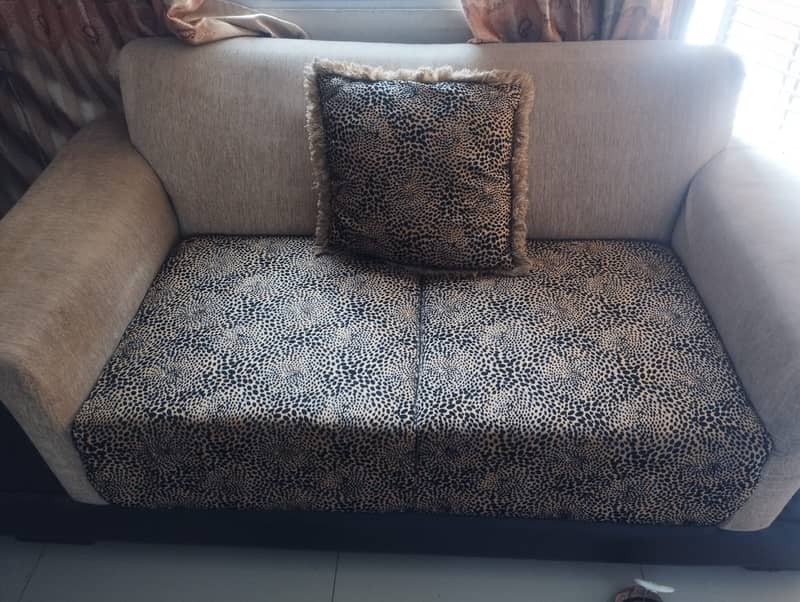 7 Seater Luxury Sofa 2