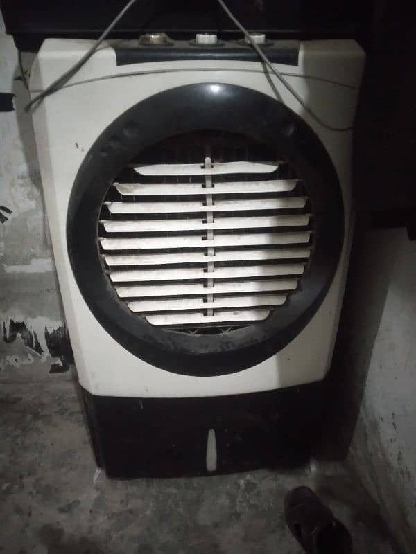 ROOM AIR COOLER 2