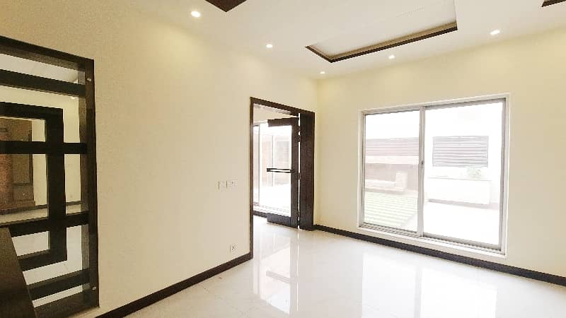 Ready To sale A House 1 Kanal In State Life Phase 1 - Block B Lahore 29