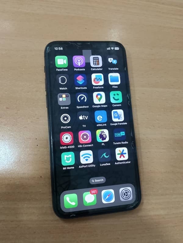 iPhone 11 Pro 8