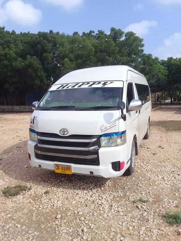 Toyota hiace 9