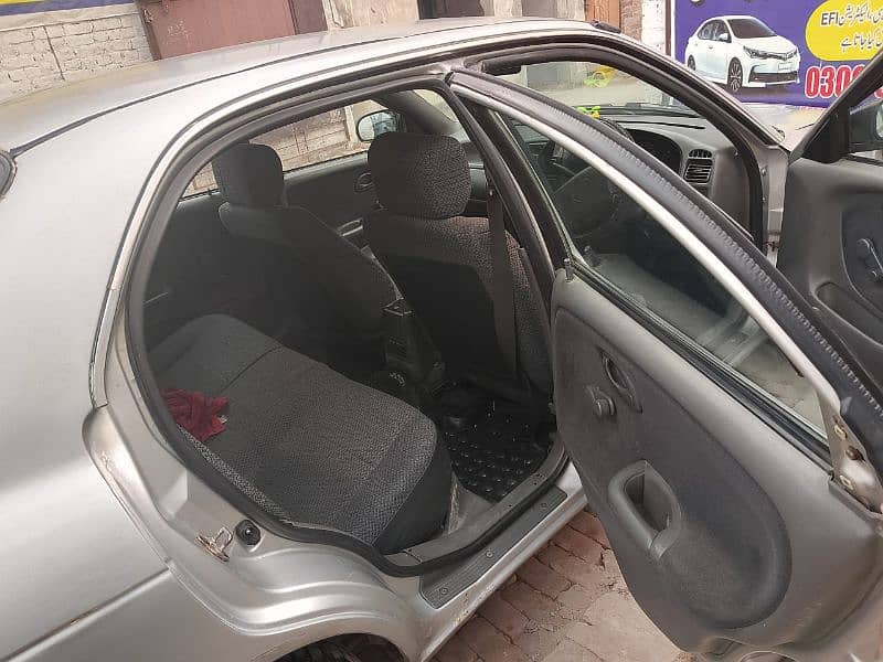 Suzuki Baleno 2002 11