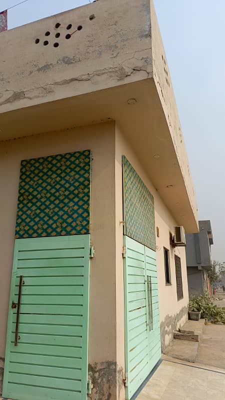 5 Marla available Double Story House Cornner For Sale Bahadrahabad near about Shanghai Road Lahore 0