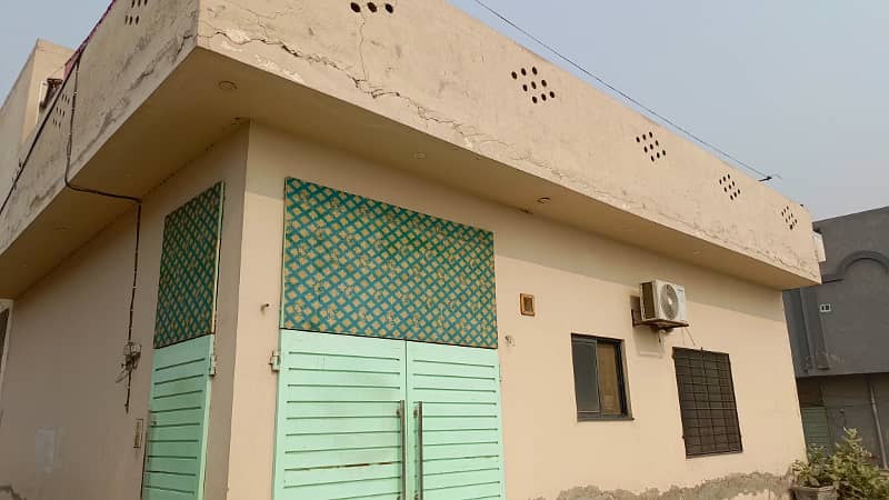 5 Marla available Double Story House Cornner For Sale Bahadrahabad near about Shanghai Road Lahore 2